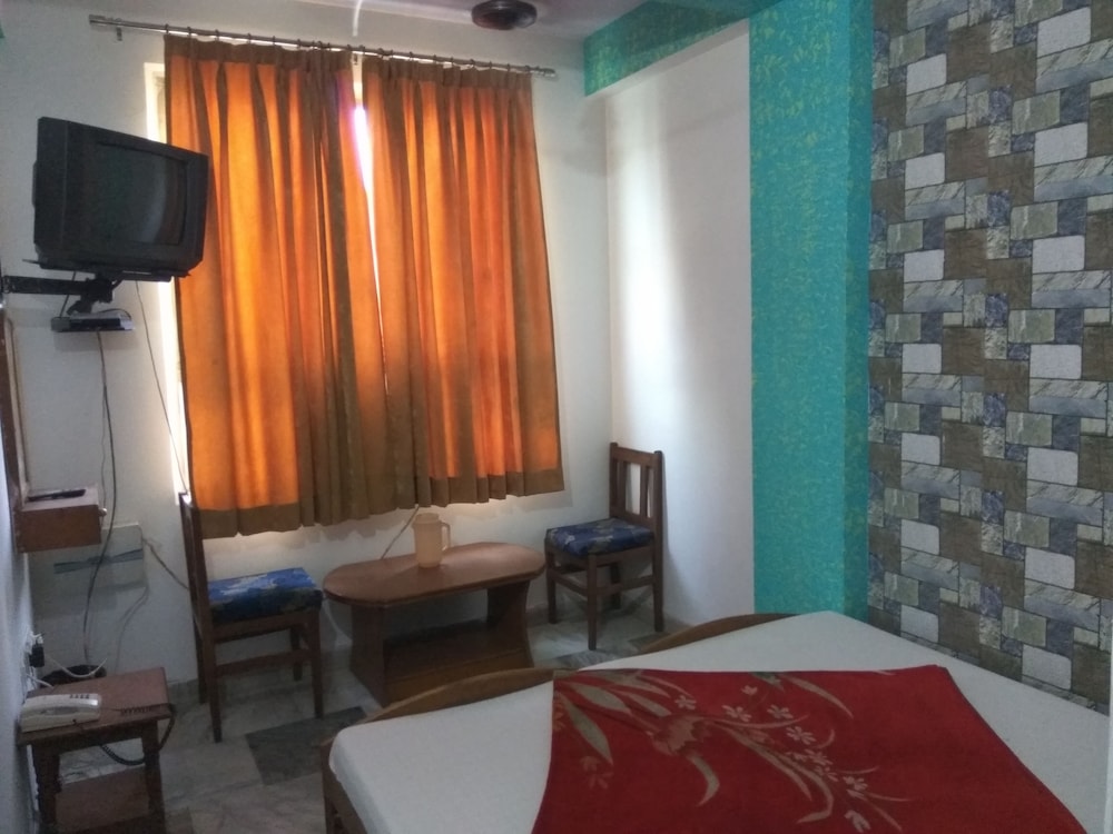 hotel ganga kripa
