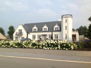 Villa Reynaert,Opoeteren>>Maaseik,5 star