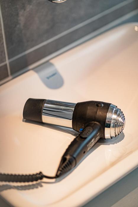 abalona hotel and apartments