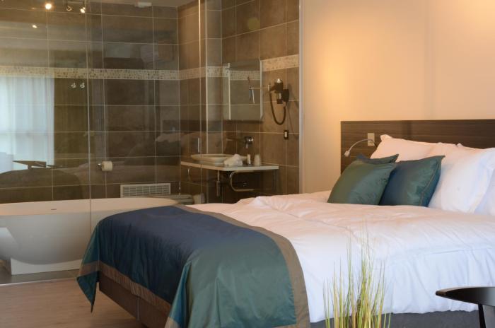 abalona hotel and apartments