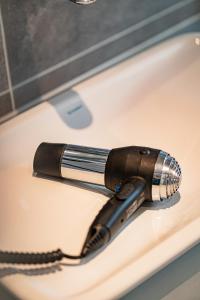 abalona hotel and apartments