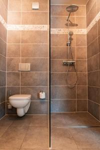 abalona hotel and apartments