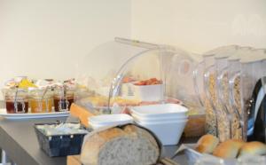 abalona hotel and apartments