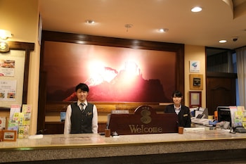 hotel new station
