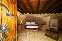grand cave suites