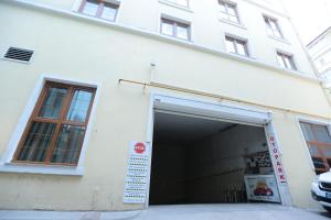bursa palas