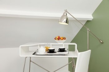 saint pierre la garenne