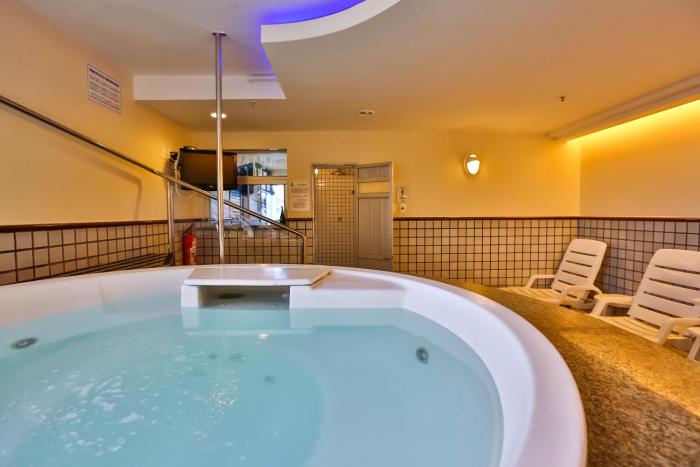 metropolitan hotel by atlantica