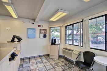 residence inn by marriott milwaukee brookfield at poplar creek