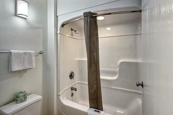 residence inn by marriott milwaukee brookfield at poplar creek