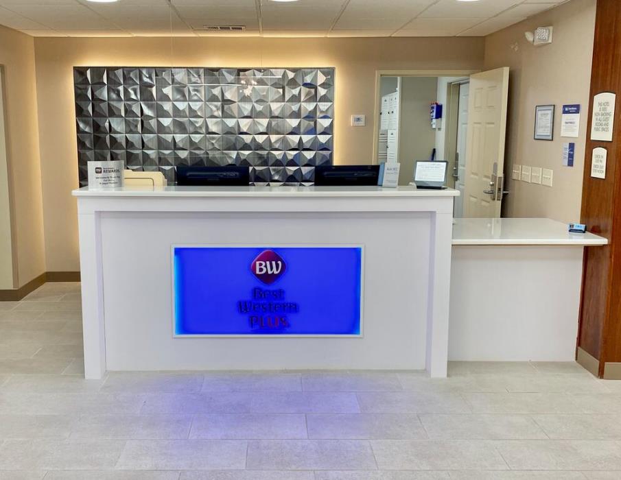 Best Western Plus Riata,Early>>Brownwood,3 star