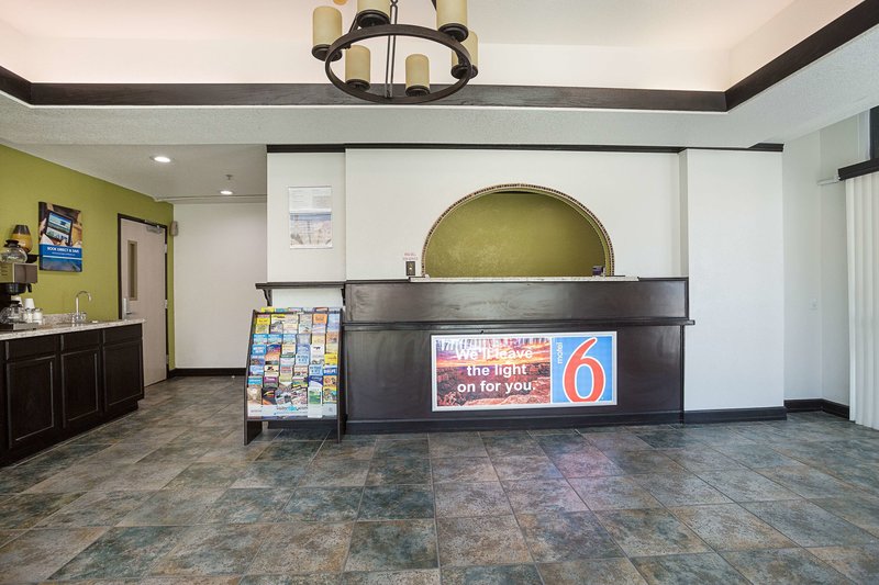 lakeside inn lake havasu city