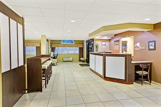 Microtel Inn & Suites By Wyndham Bryson City,Cherokee>>Bryson City,2 star