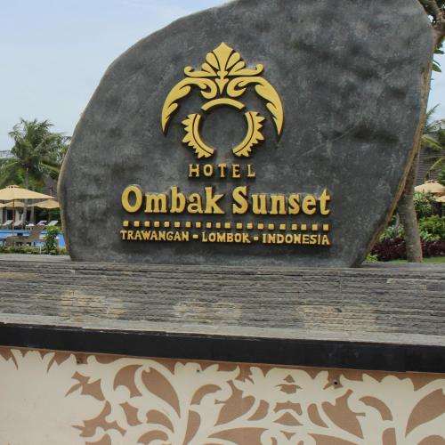 hotel ombak sunset