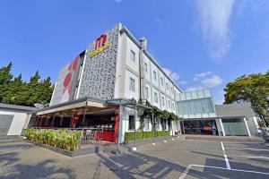 Zodiak Sutami By Kagum Hotels,West Java>>Bandung,4 star