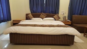 hotel riviera executive