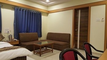 hotel riviera executive