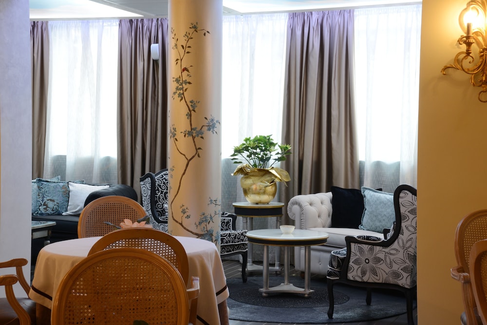 vips motel luxury accommodation and spa