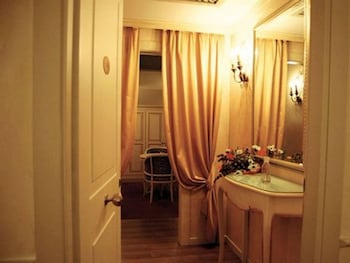 vips motel luxury accommodation and spa