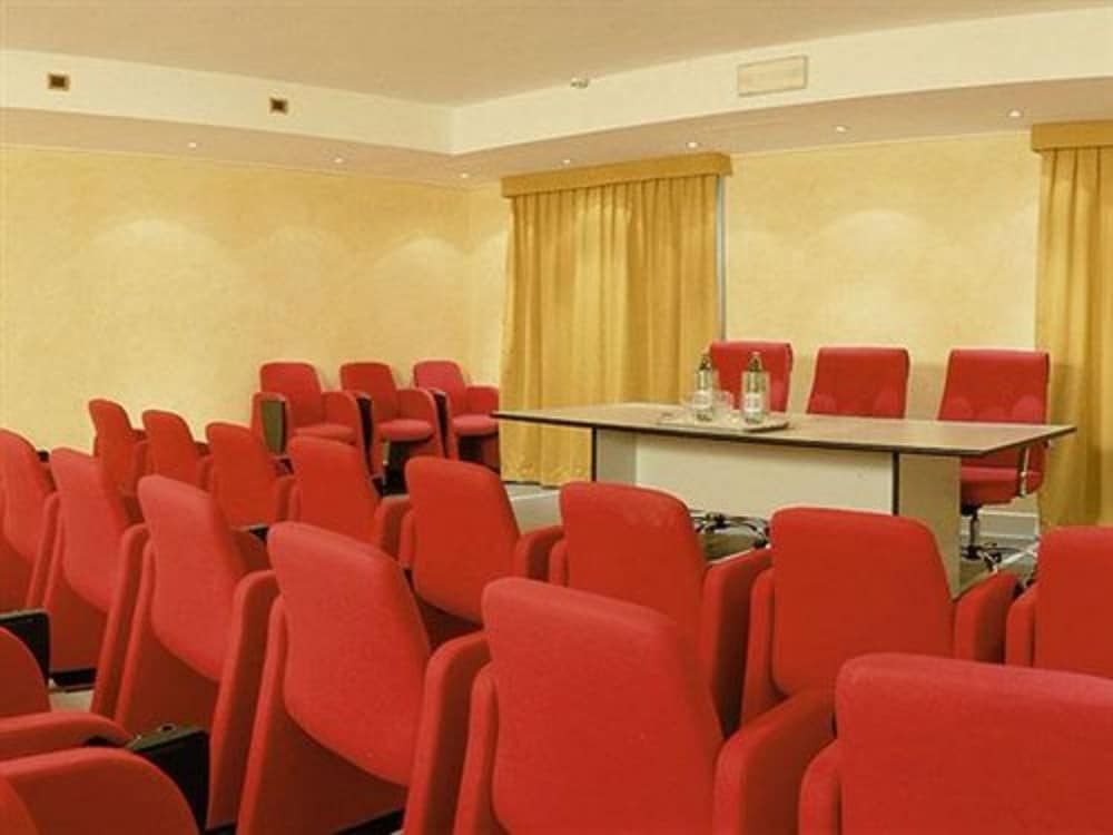 vips motel luxury accommodation and spa