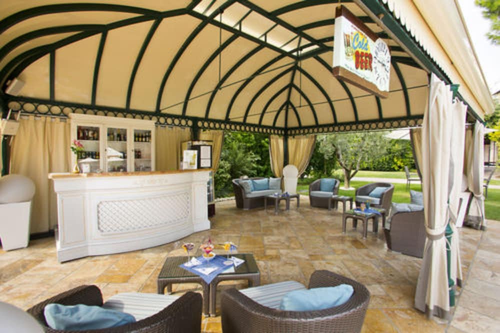 vips motel luxury accommodation and spa