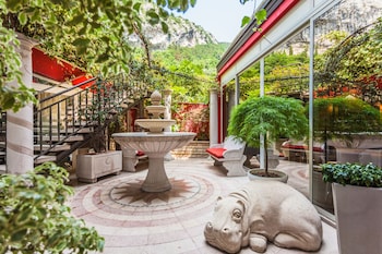 hotel continental tonelli hotels