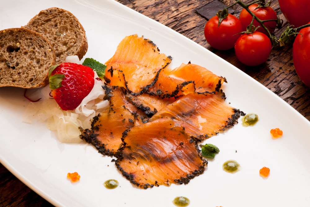 hotel continental tonelli hotels