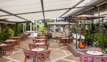 hotel continental tonelli hotels