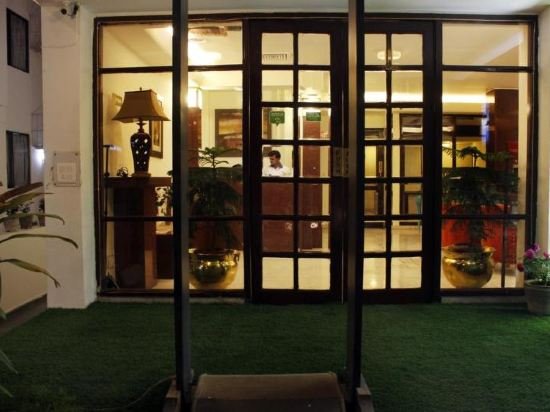 the bmk hotel