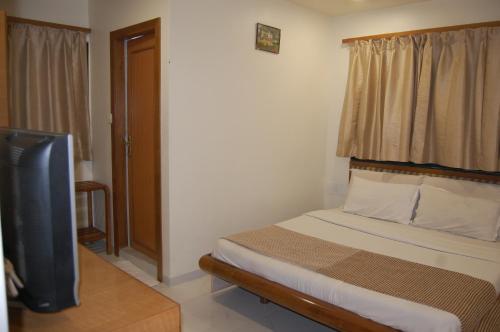 hotel vice president