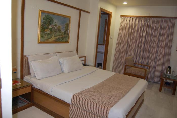hotel vice president