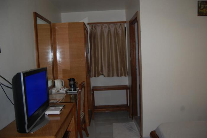 hotel vice president