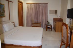 hotel vice president