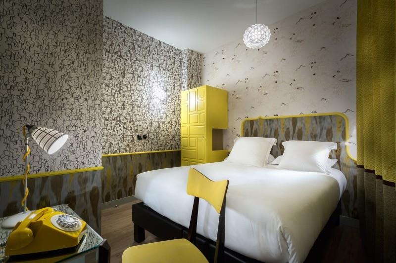 hotel crayon rouge