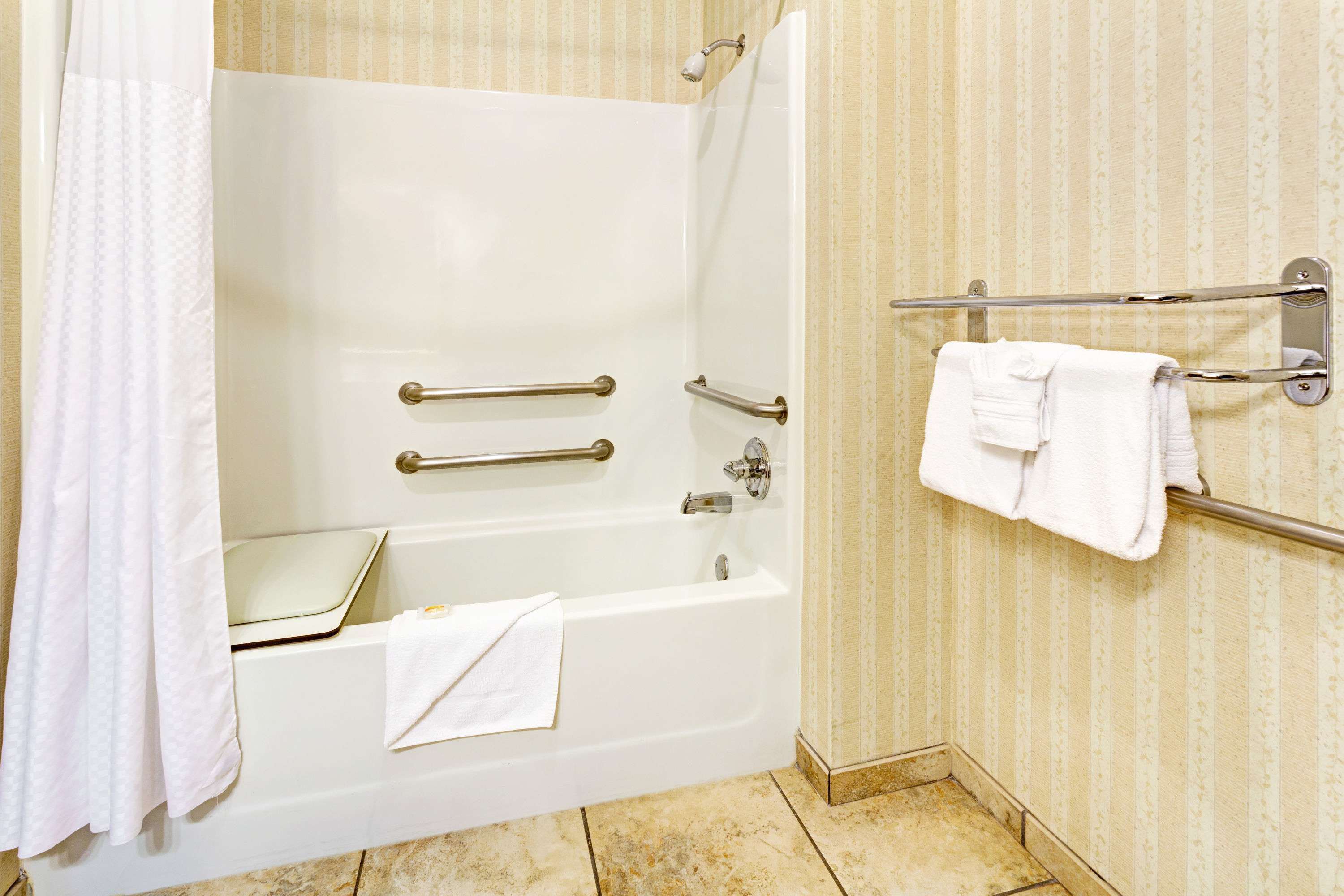 quality inn and suites wellington fort collins