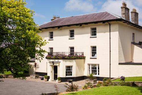 Portclew House,Pembroke>>Lamphey,4 star