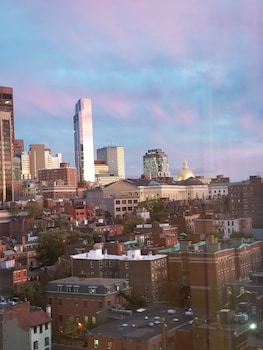 wyndham boston beacon hill