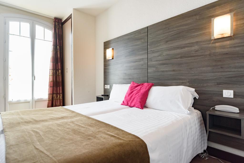 Le 21 Hotel,Frejus>>Draguignan,2 star