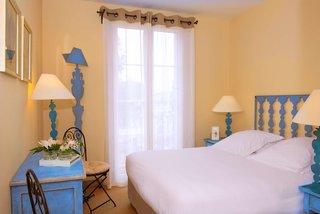 Le Suffren Hotel,Near Grimaud Beach,4 star