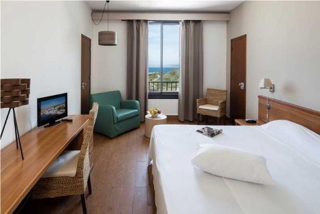 six fours les plages