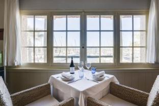 six fours les plages