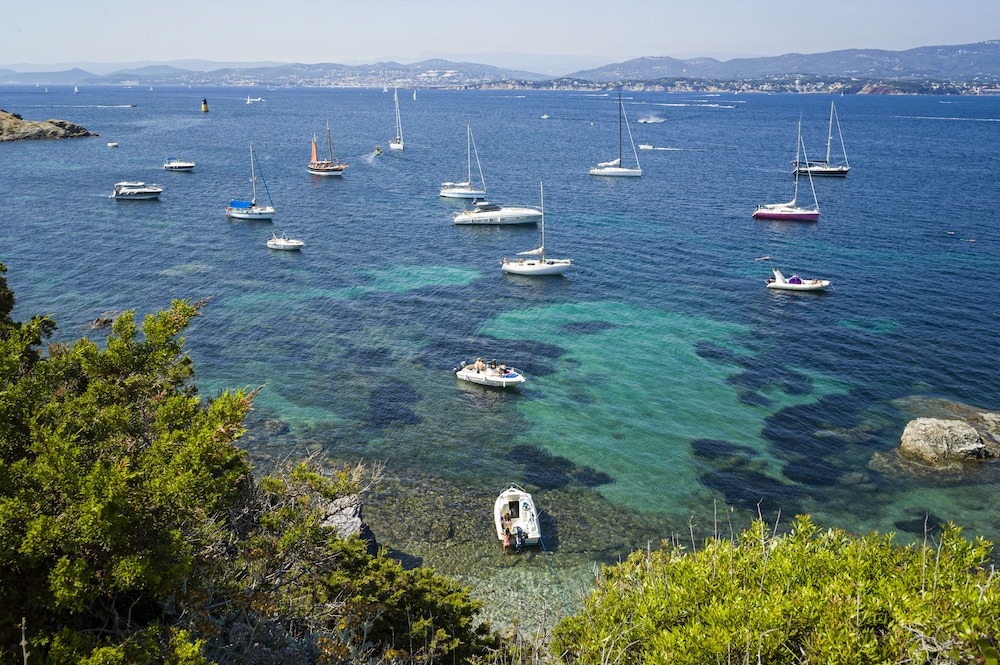 six fours les plages