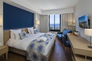 six fours les plages