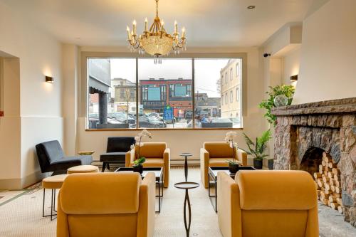 the windsor hotel by hoco hotels collection