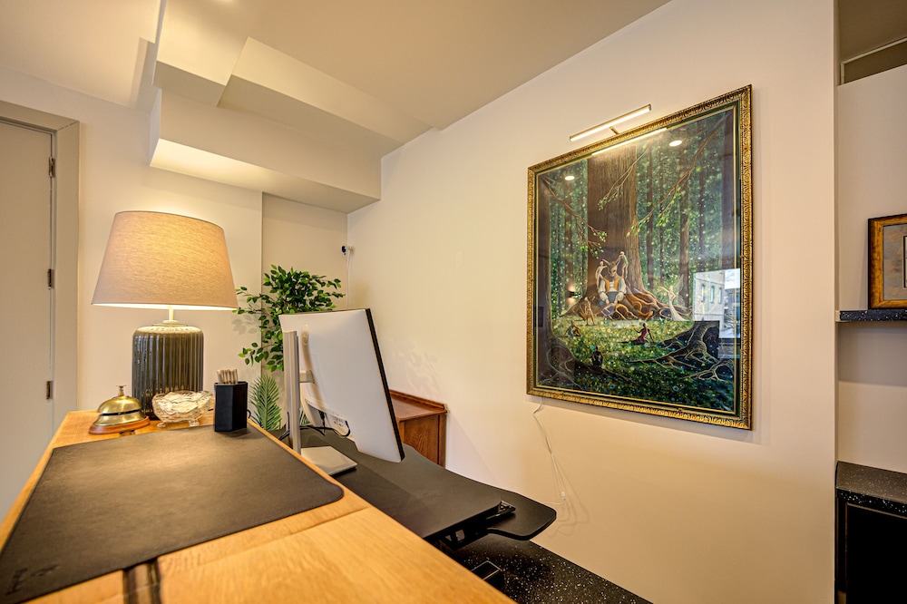 the windsor hotel by hoco hotels collection