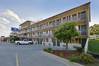 Americas Best Value Inn Branson,Point Lookout>>Branson,2 star