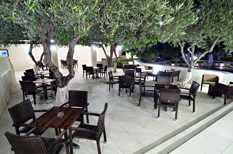 ourania apartments