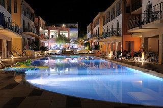 Sunrise Village Hotel,Chania>>Agia Marina,3 star