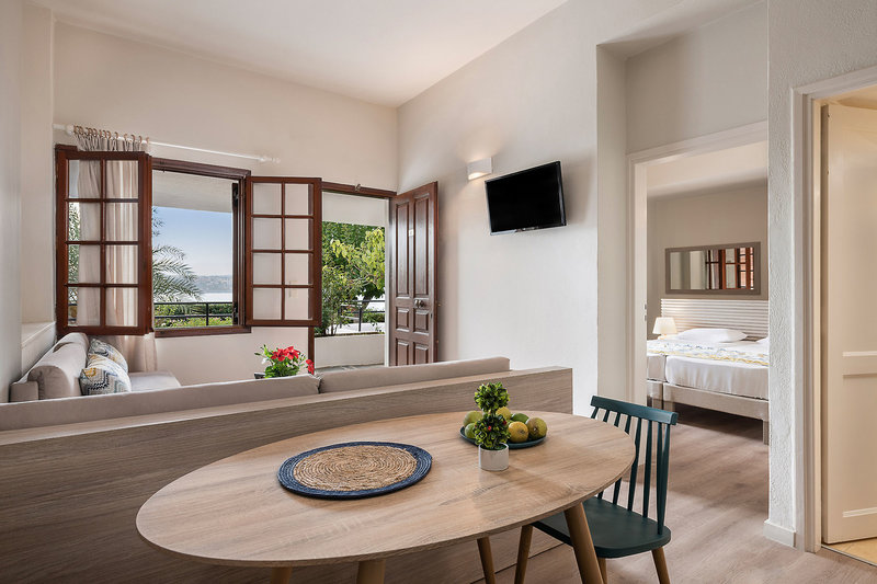 alianthos suites