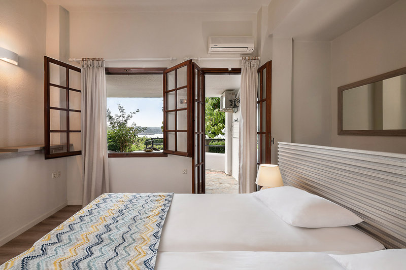 alianthos suites
